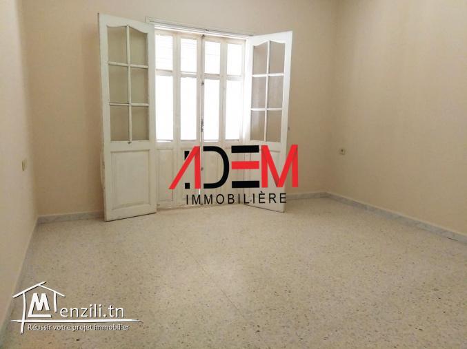 Spacieux appartement de type S3 à cité Riath