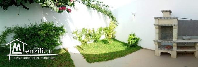 Villa Haut standing, avec Piscine dans un quartier résidentiel chic à Gammarth