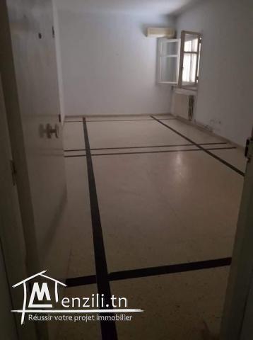 Apparemment a vendre