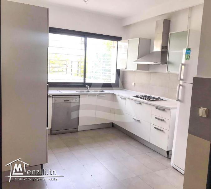 Location Duplex avec jardin lac 2