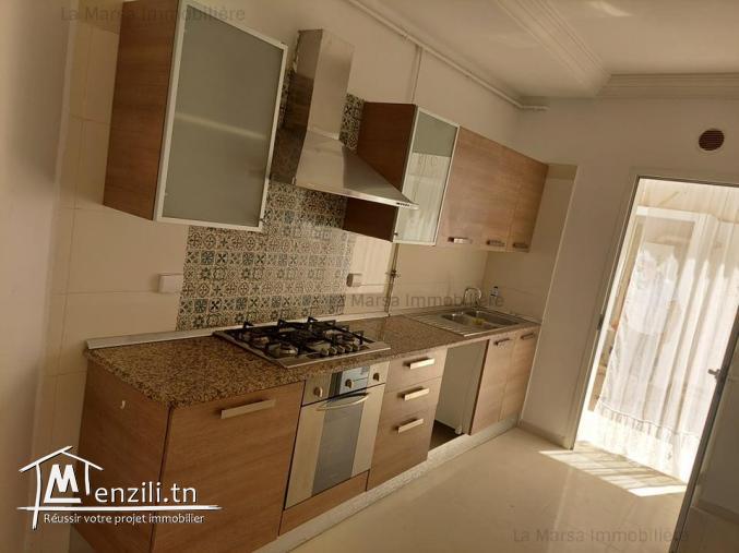 Appartement s2 au rdc à 100m de la mer à Le Kram