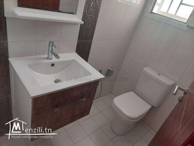 Appartement s2 au rdc à 100m de la mer à Le Kram