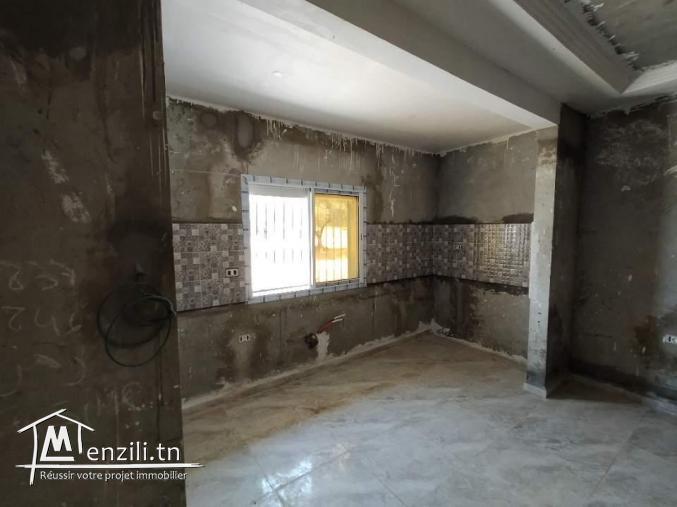 Maison neuve jamais habité à hammamlif avec 1er étage en cours de construction
