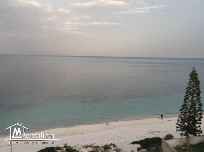Magnifique (S+3) #splendide vue de mer# à Chot Mariem, résidence pied dans l'eau