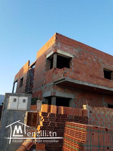 Villa Inachevée À El Mourouj 6 a bon Prix 570 TND.