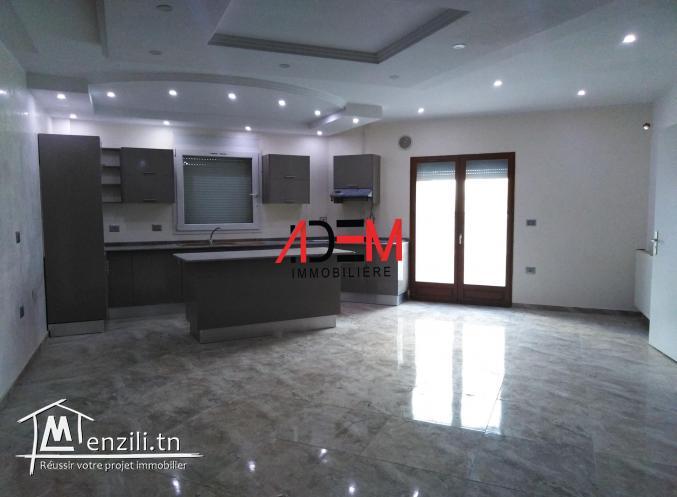 Coquette appartement richement meublé de type S1