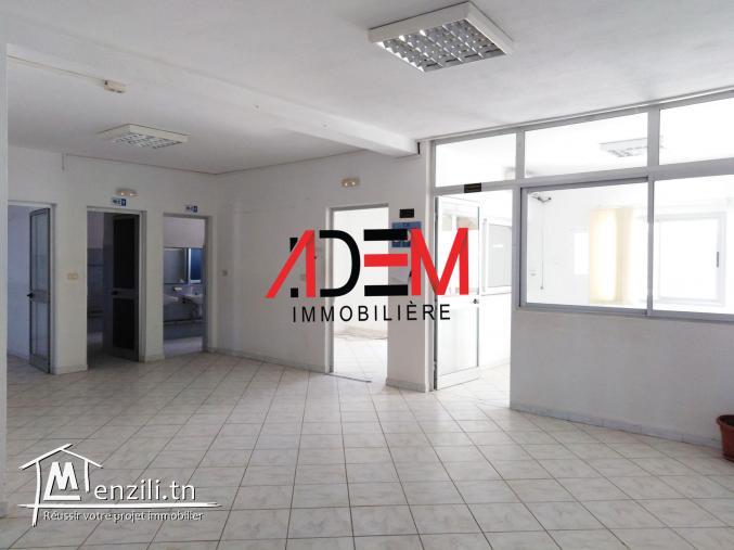 Deux étages de 950m² dans un immeuble