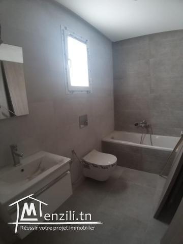 Appartement (S+2) à Ennassr 2