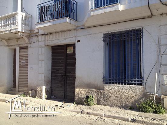 UN Atelier à Proximité du  lycée  de  Bab el Khadra