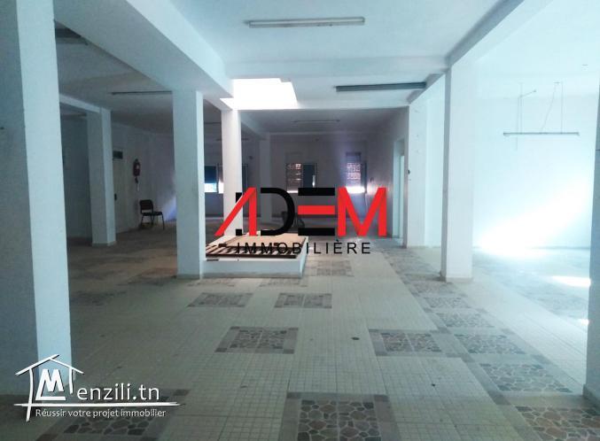 Local de 280m² pour différentes activités de stockages