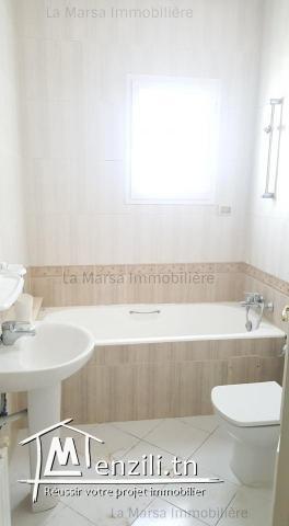 A Louer une villa s3 avec jardin à 5 min du lycée Français