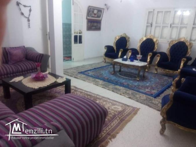 Villa spacieuse composé de 3 etage rc+2 à vendre