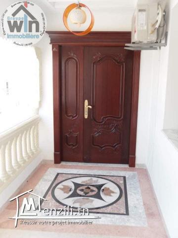 LOCATION APPARTEMENT-TANTANA-