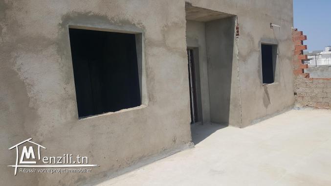 étage dans un bon emplacement à la Marsa