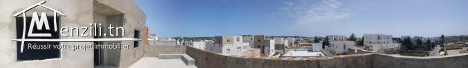 étage dans un bon emplacement à la Marsa
