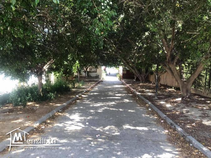 Un étage de villa s3 avec jardin à Carthage Dermeche