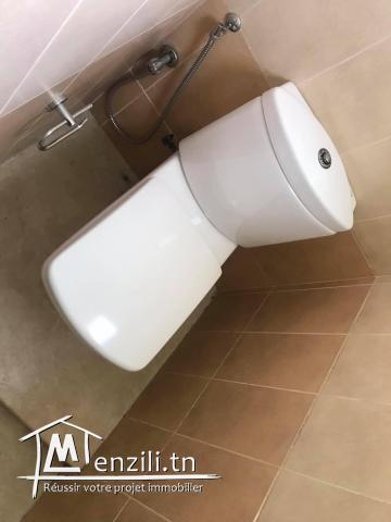 Un étage de villa s3 avec jardin à Carthage Dermeche