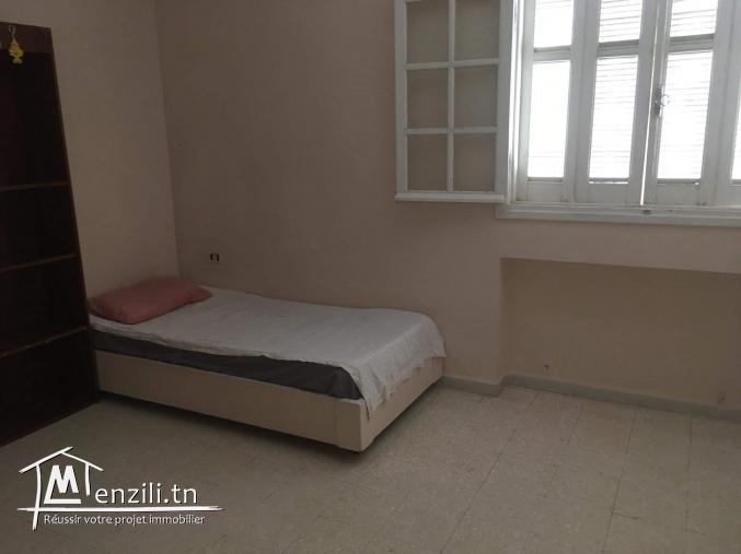 Etage de villa a louer dans un quartier calme 