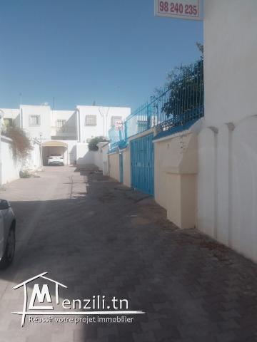 Maison 3 chambres avec jardin, parfaitement située dans El Mourouj 1