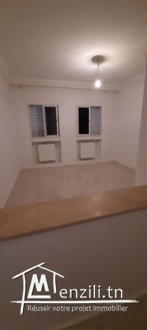 Locations Appartements S+2 situés à à jardins de l’Aouina