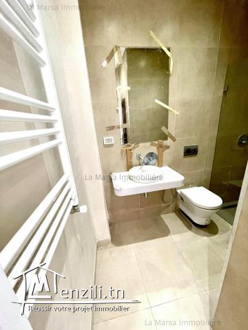 A Louer un bel appartement s2 à La Marsa Plage