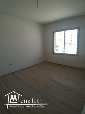 Appartement (S+2 et 3) à Ennassr 2