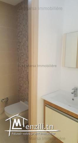 A Louer appartement s3 de 190m² à Gammarth