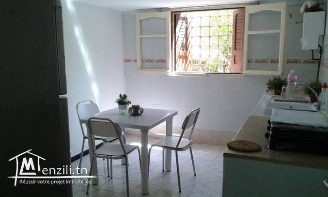 Location S+1 centre-ville de Tabarka et 200 m de la plage, à côté de la Basilique (Festival de Ja...