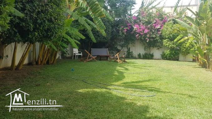 A Vendre villa s3 avec jardin à Sidi Daoued, La Marsa
