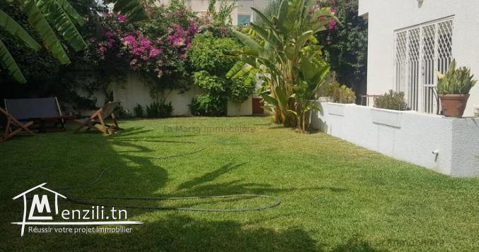 A Vendre villa s3 avec jardin à Sidi Daoued, La Marsa