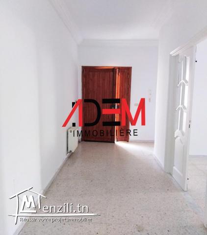 Spacieux étage S3 avec place parking