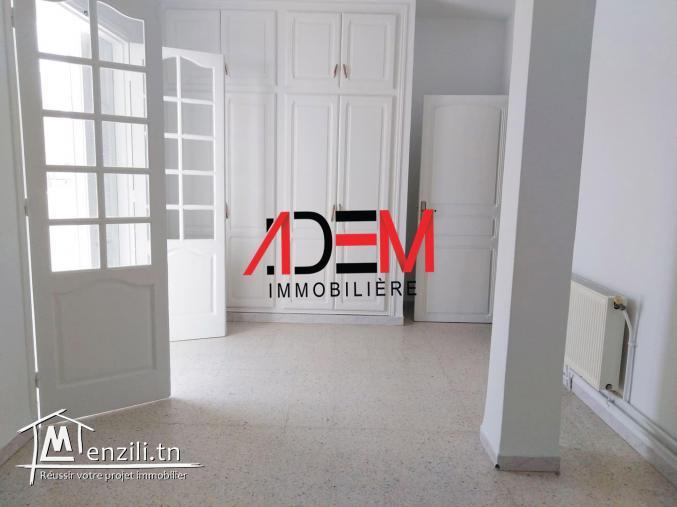 Spacieux étage S3 avec place parking