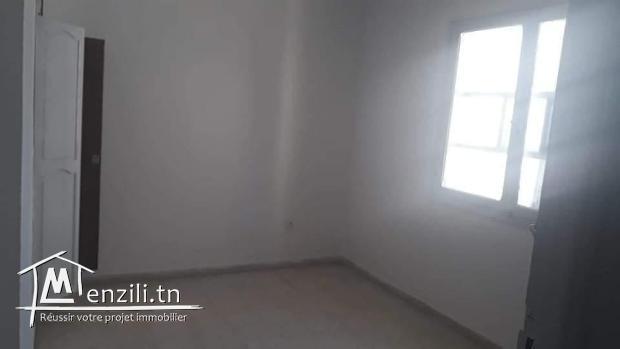 A louer un appart s+2 a menzah