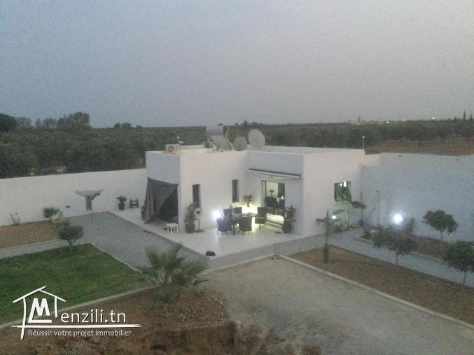 A 4km de yasmine hammamet maisonette Haut de gamme et Maison inachevee