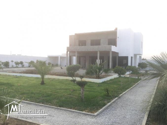 A 4km de yasmine hammamet maisonette Haut de gamme et Maison inachevee