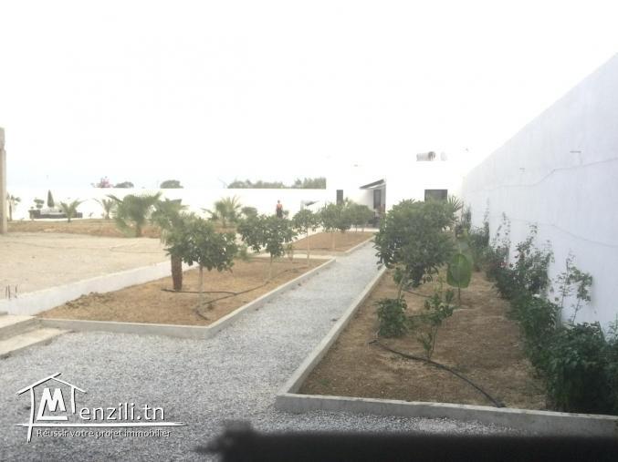 A 4km de yasmine hammamet maisonette Haut de gamme et Maison inachevee