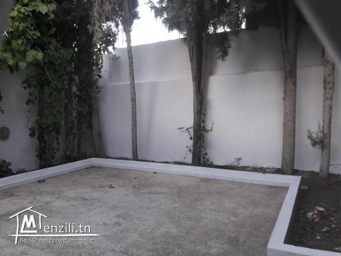 A louer joli Bungalow à la Soukra