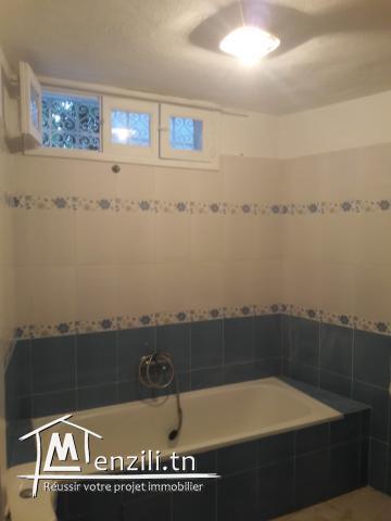 A louer joli Bungalow à la Soukra