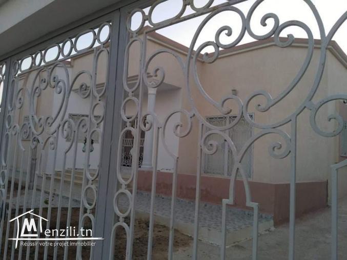 A vendre une villa à oued ellil manouba