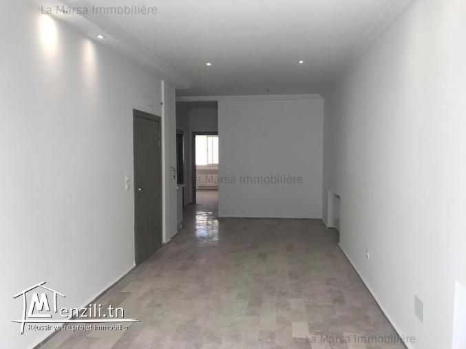 A Louer appartement s1 au cœur de Marsa Ville