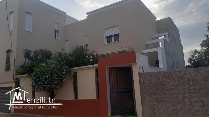 Villa à 2 étages séparés