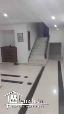 Villa à 2 étages séparés