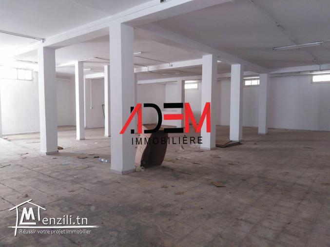 Dépôt de 210m² bien situé à Sahloul