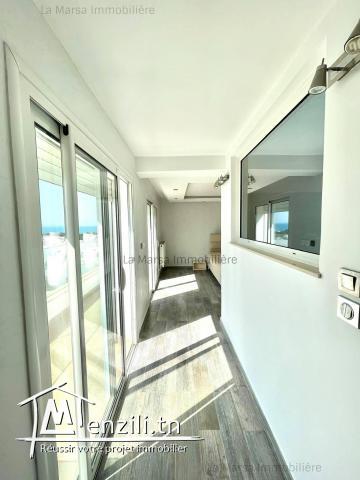 A Louer triplex s3 avec jardin à Gammarth