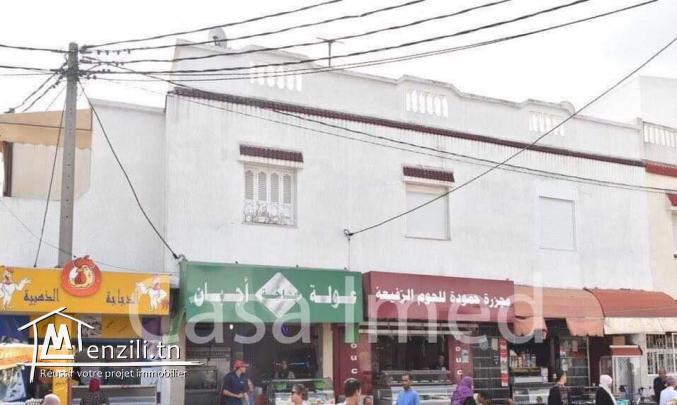 منزل للبيع بحي الزهور ذو طابقين