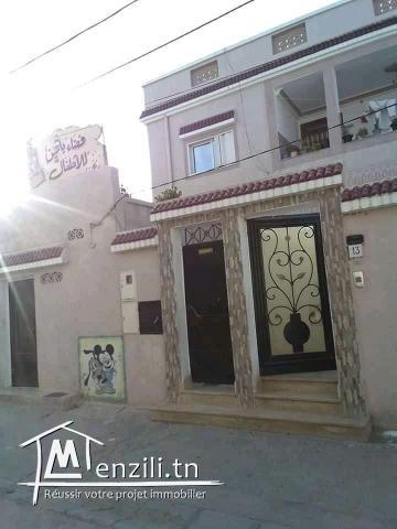 Villa 2 étages 200m2