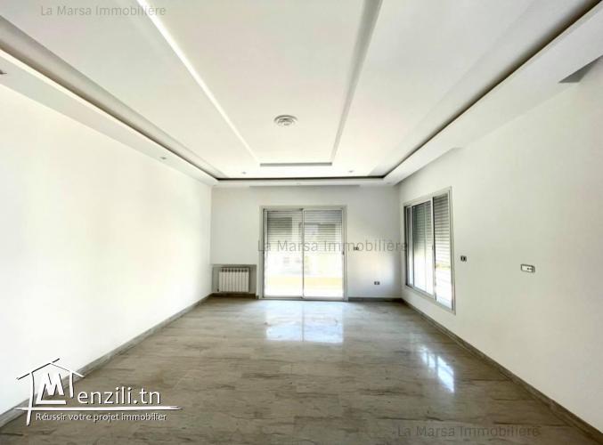 A Louer appartement s3 neuf à La Marsa