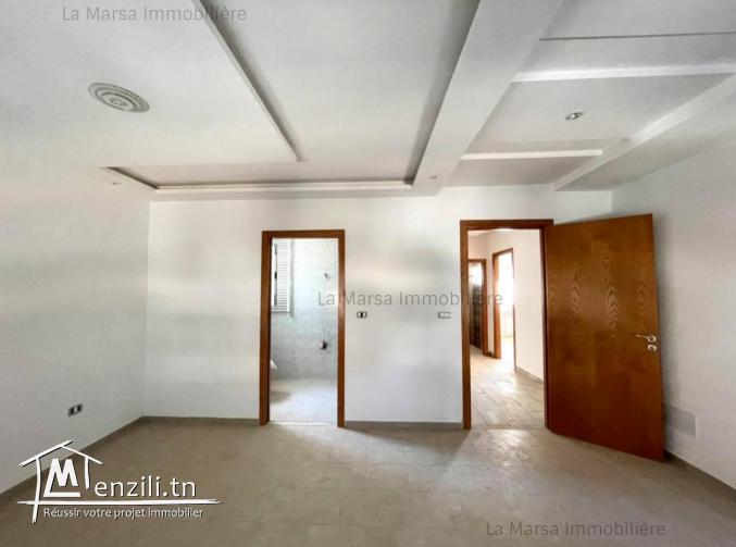 A Louer appartement s3 neuf à La Marsa