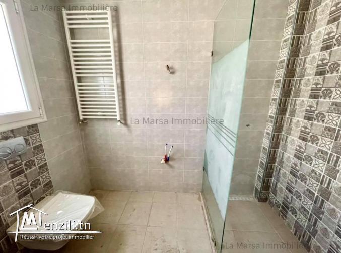 A Louer appartement s3 neuf à La Marsa