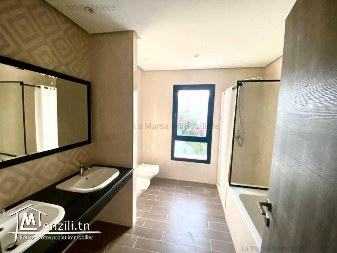 A Louer appartement s4 à 10min du lycée PMF